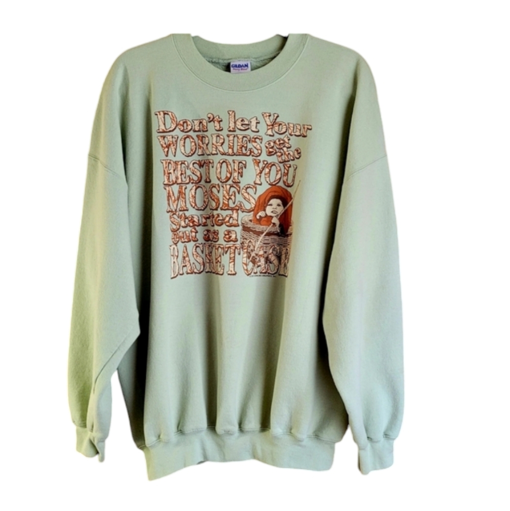 Gildan Heavy Blend Light Green Sweatshirt With Moses Graphic Size XL